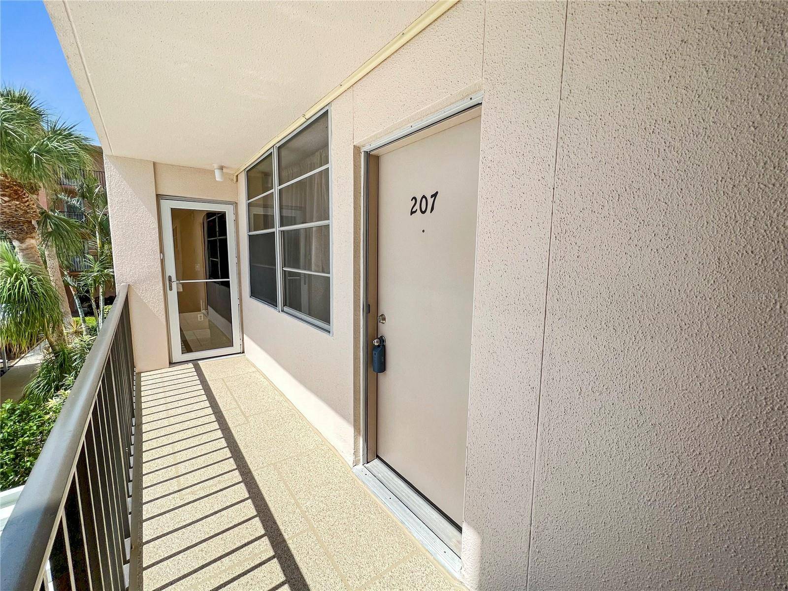 South Pasadena, FL 33707,7645 SUN ISLAND DR S #207