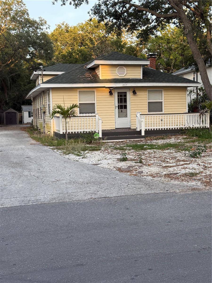 Palm Harbor, FL 34683,284 NORTH ST