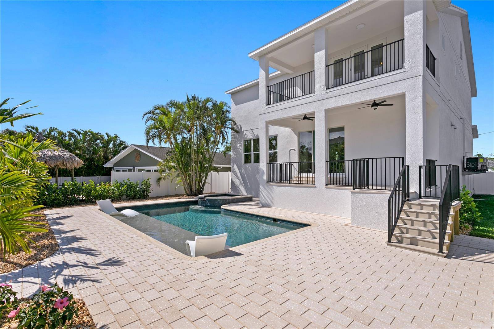 St Petersburg, FL 33703,1739 1/2 BAYOU GRANDE BLVD NE