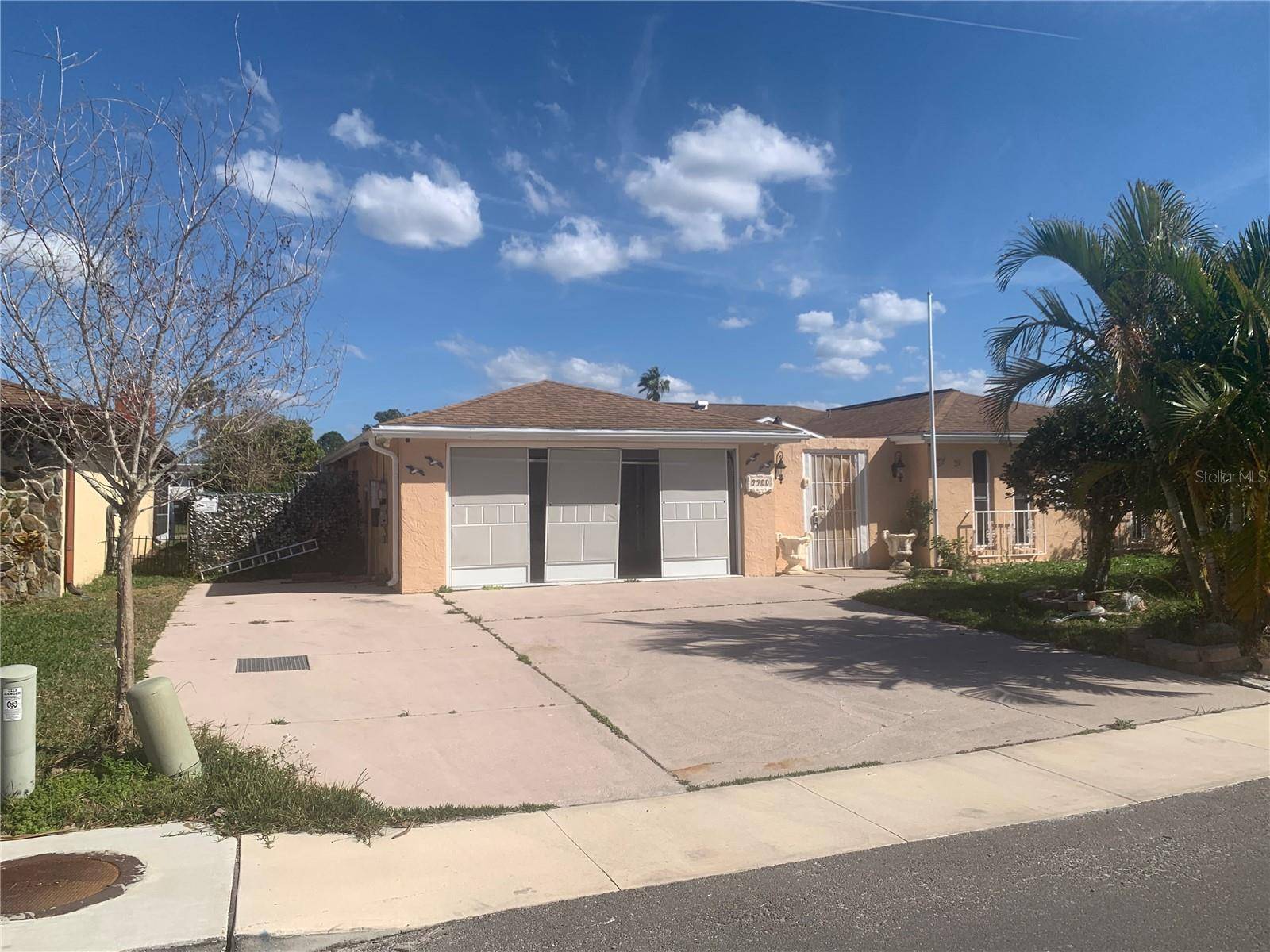 Port Richey, FL 34668,9900 ISLAND HARBOR DR