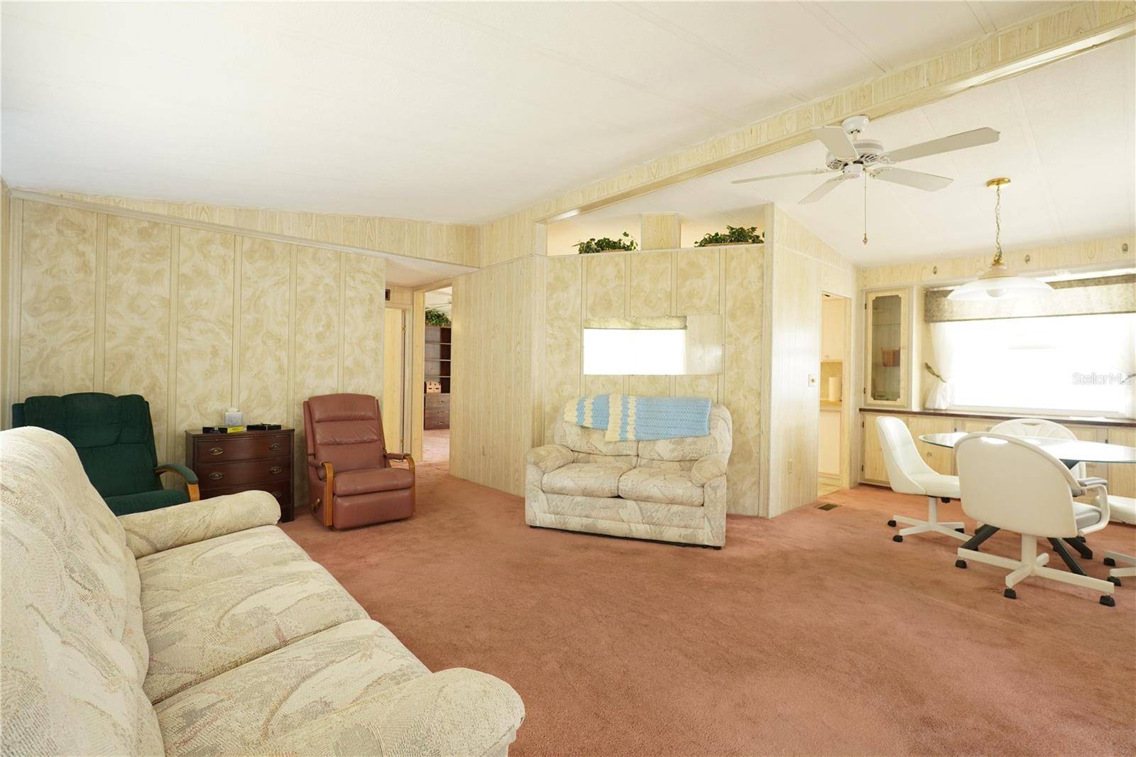 Pinellas Park, FL 33781,82303 1ST AVE N #303