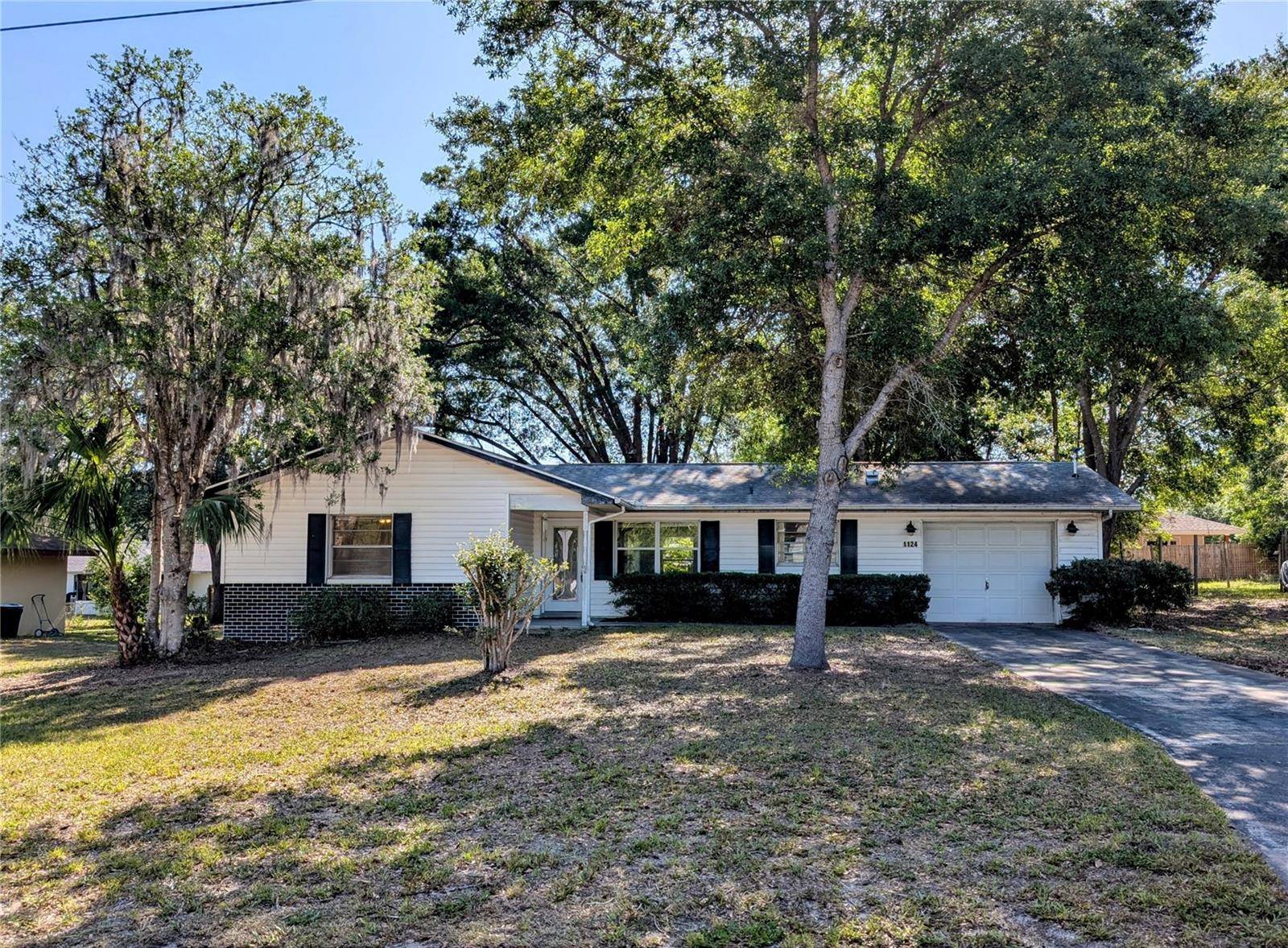 Inverness, FL 34450,1124 W BUCKNELL AVE