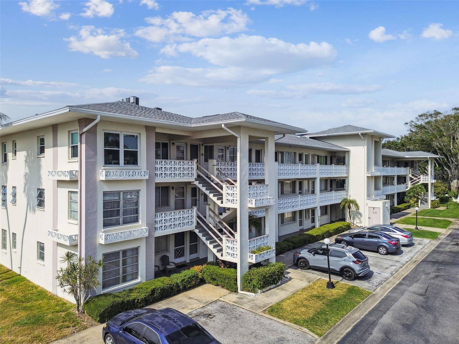 Clearwater, FL 33756,1235 S HIGHLAND AVE #2-207