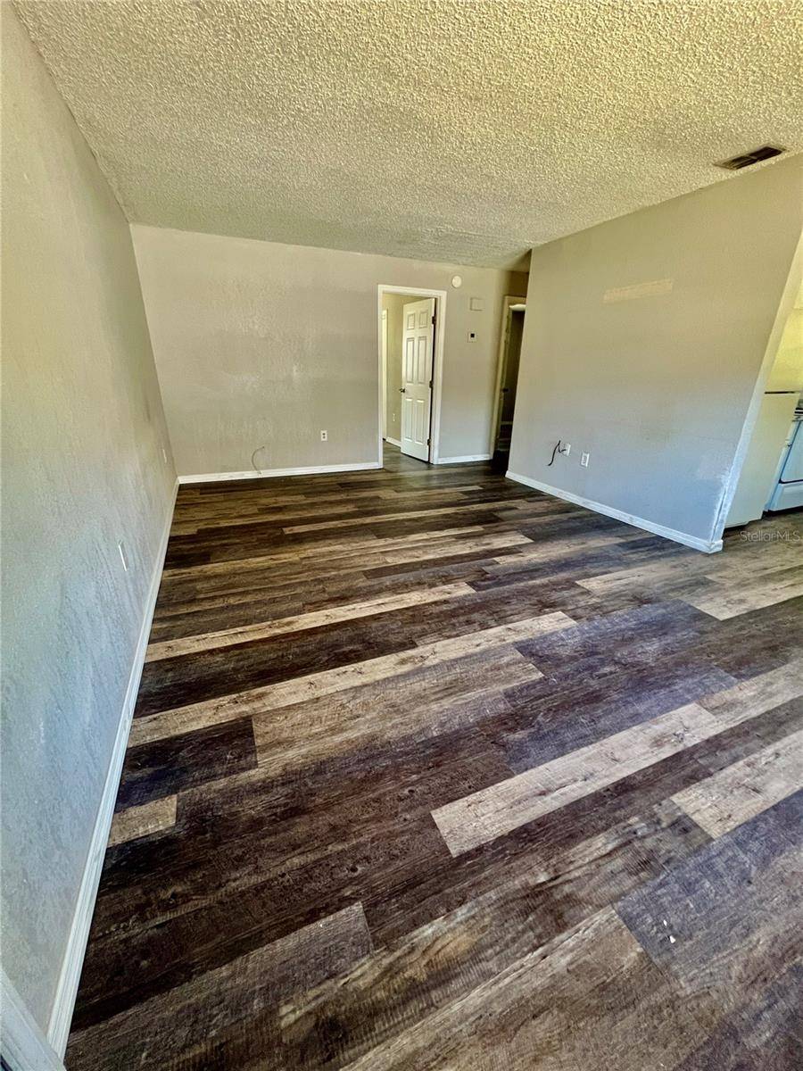Zephyrhills, FL 33542,4843 20TH ST