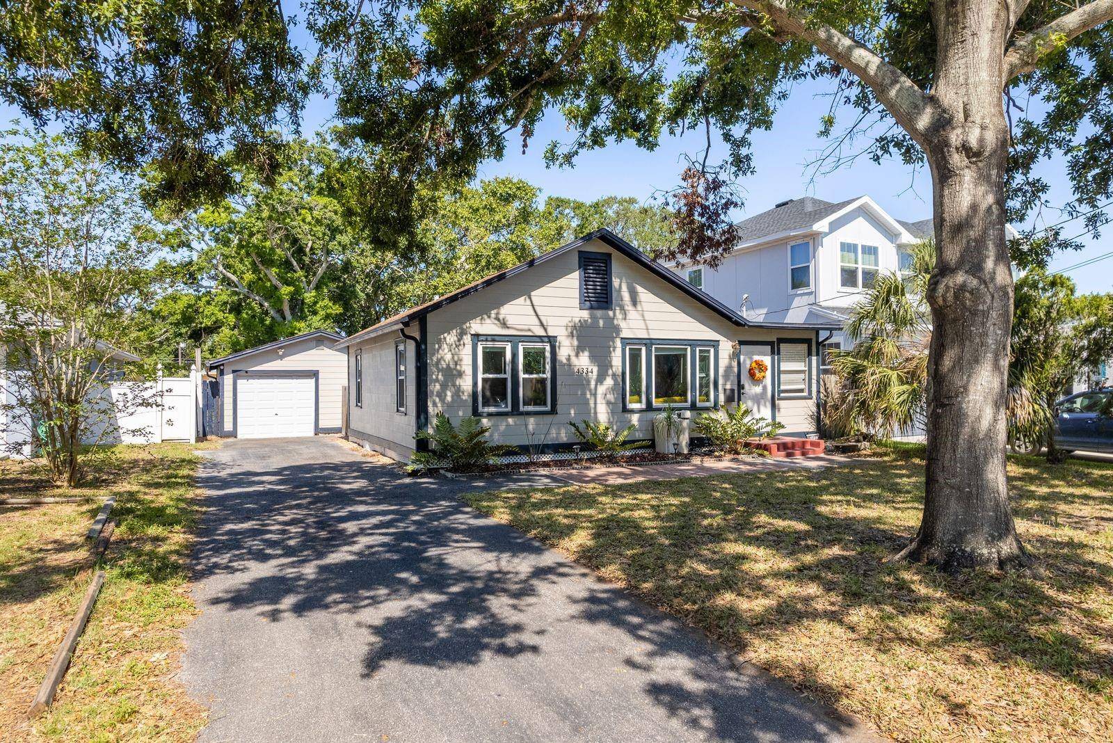 St Petersburg, FL 33714,4334 18TH ST N