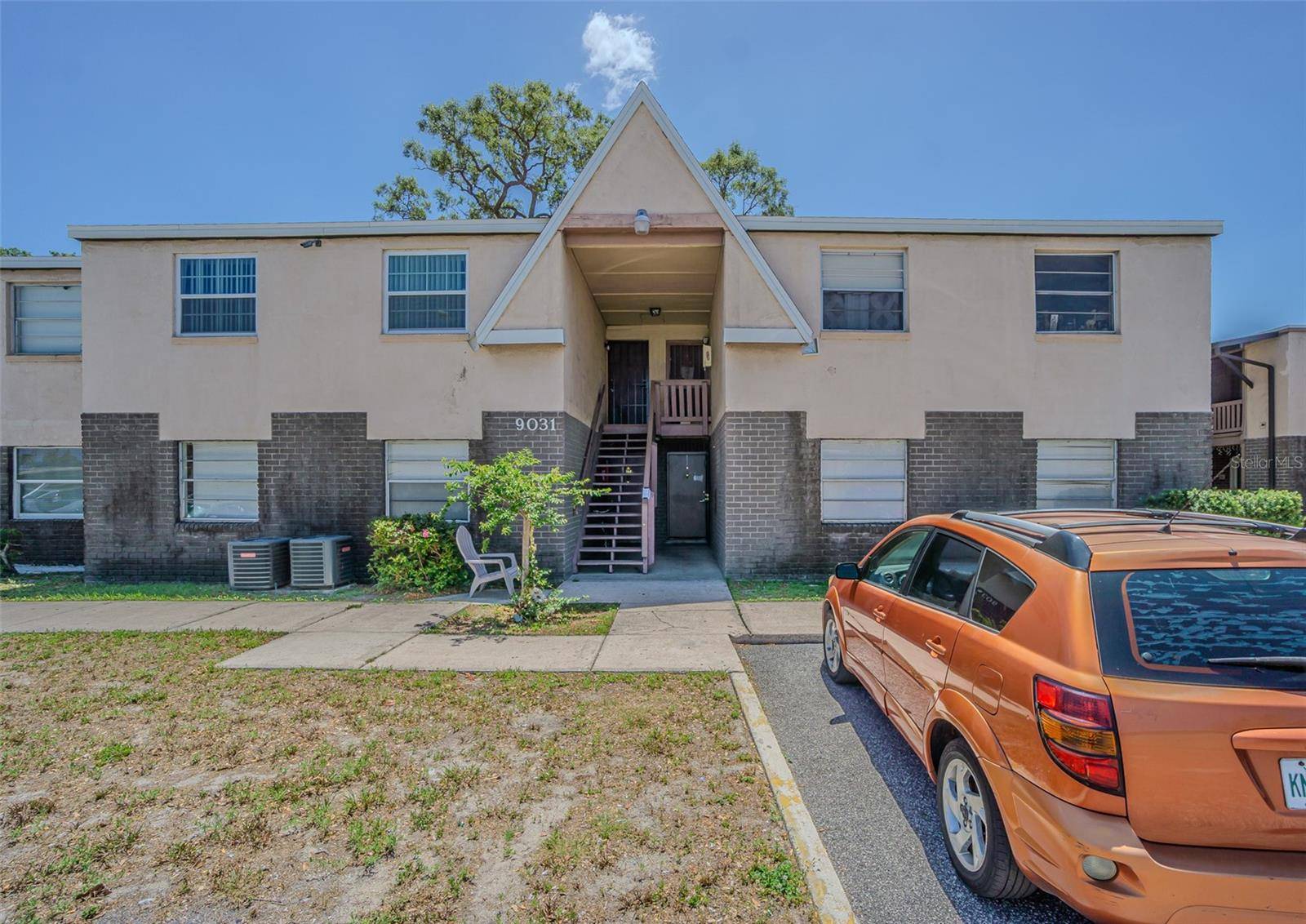 Tampa, FL 33604,9031 WESTCHESTER CIR #128
