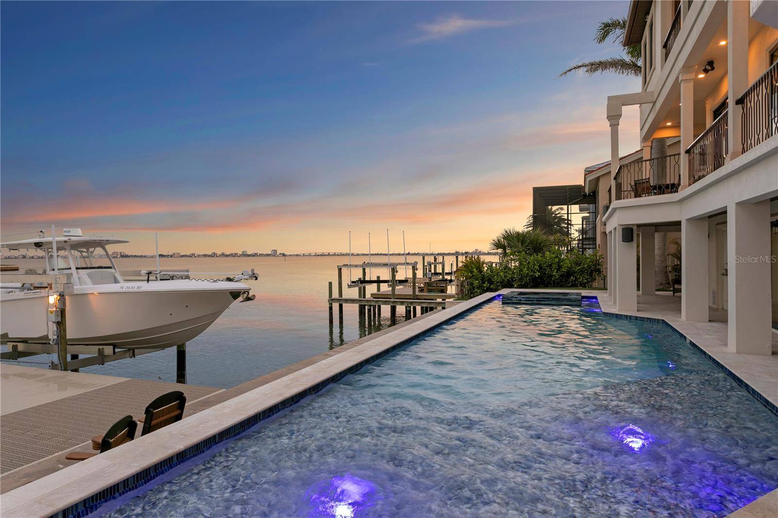 Gulfport, FL 33707,5939 BAYVIEW CIR S