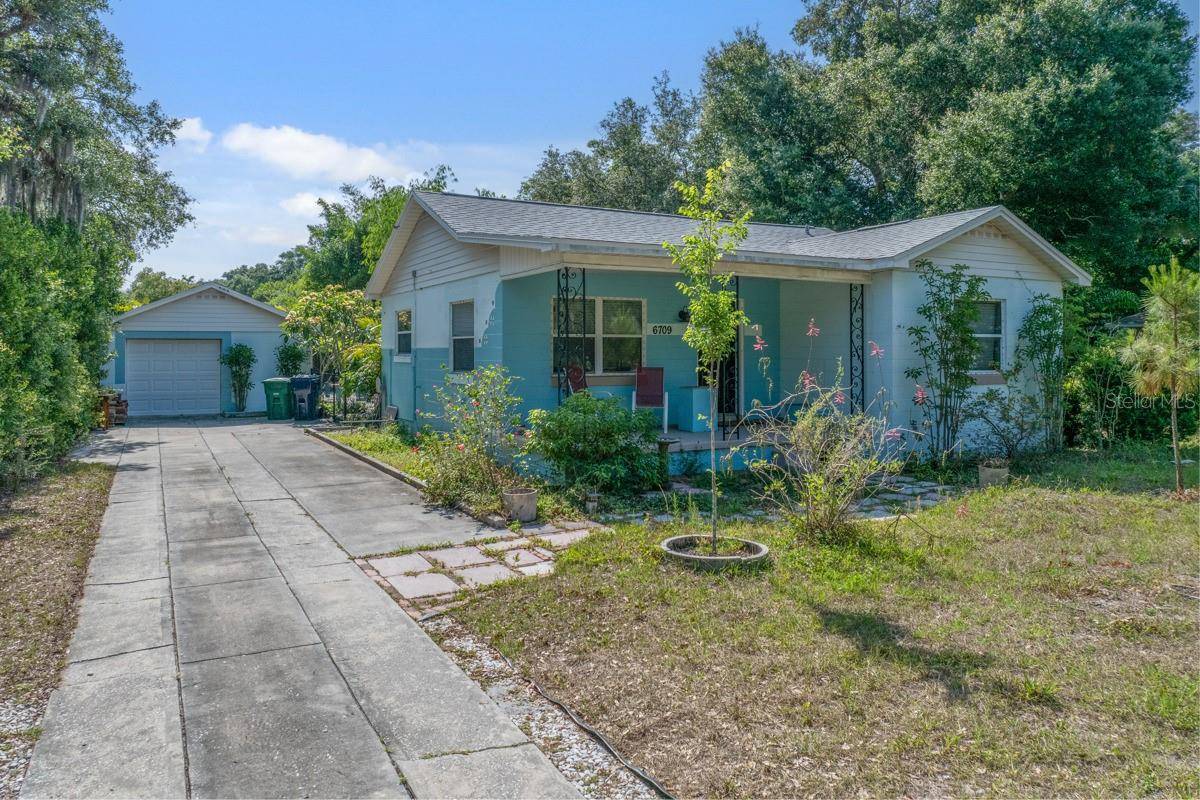 Tampa, FL 33604,6709 N 13TH ST