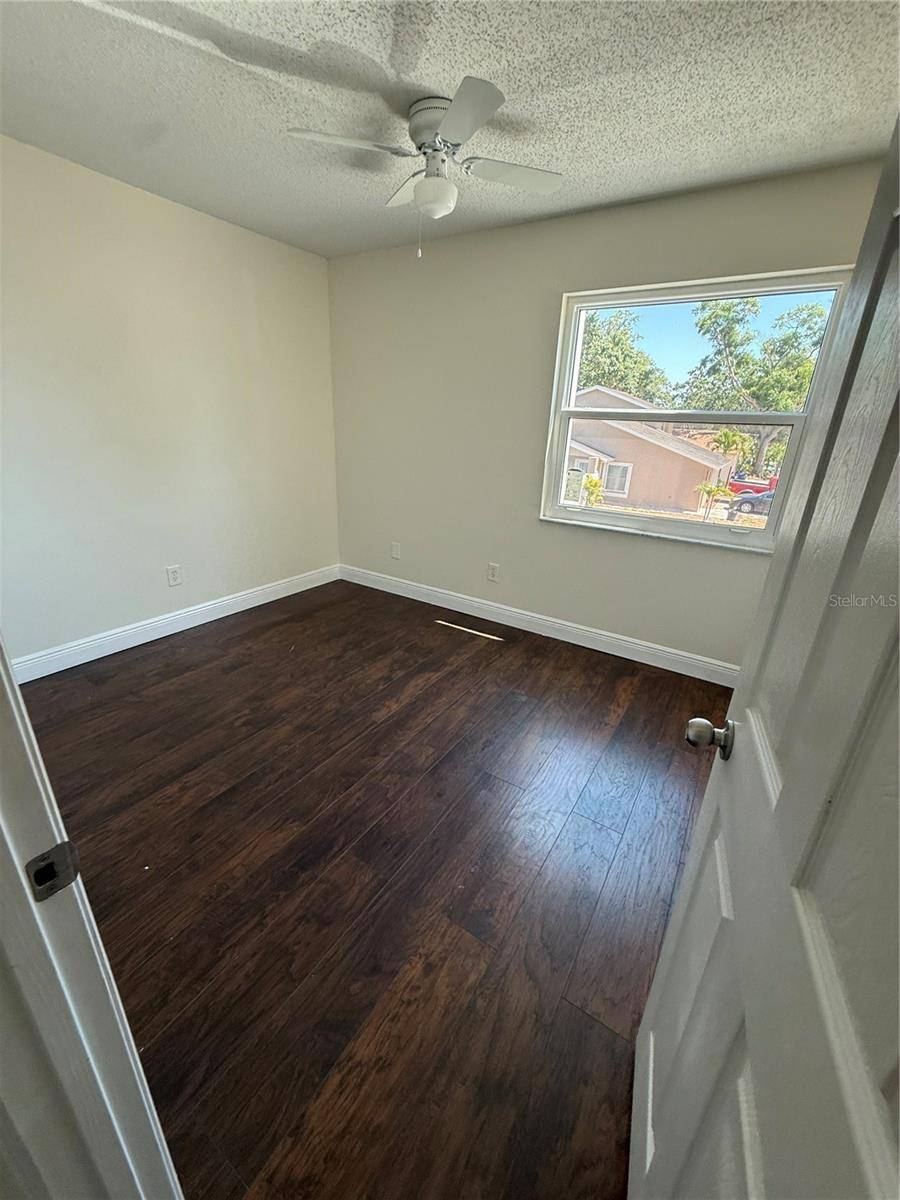 Tampa, FL 33624,10414 ROSEMOUNT DR