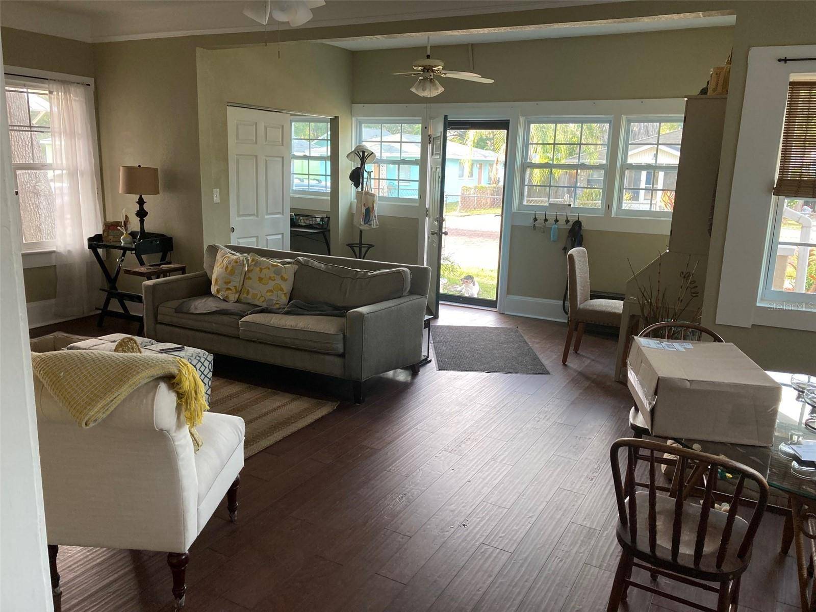 Tarpon Springs, FL 34689,41 W BOYER ST
