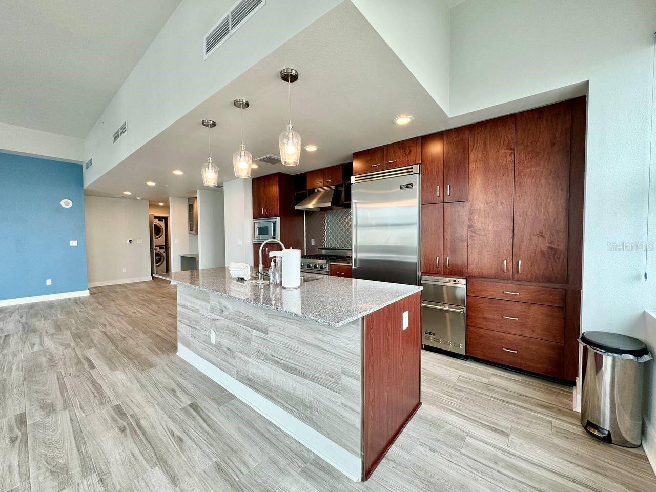 Tampa, FL 33602,1208 E KENNEDY BLVD #834
