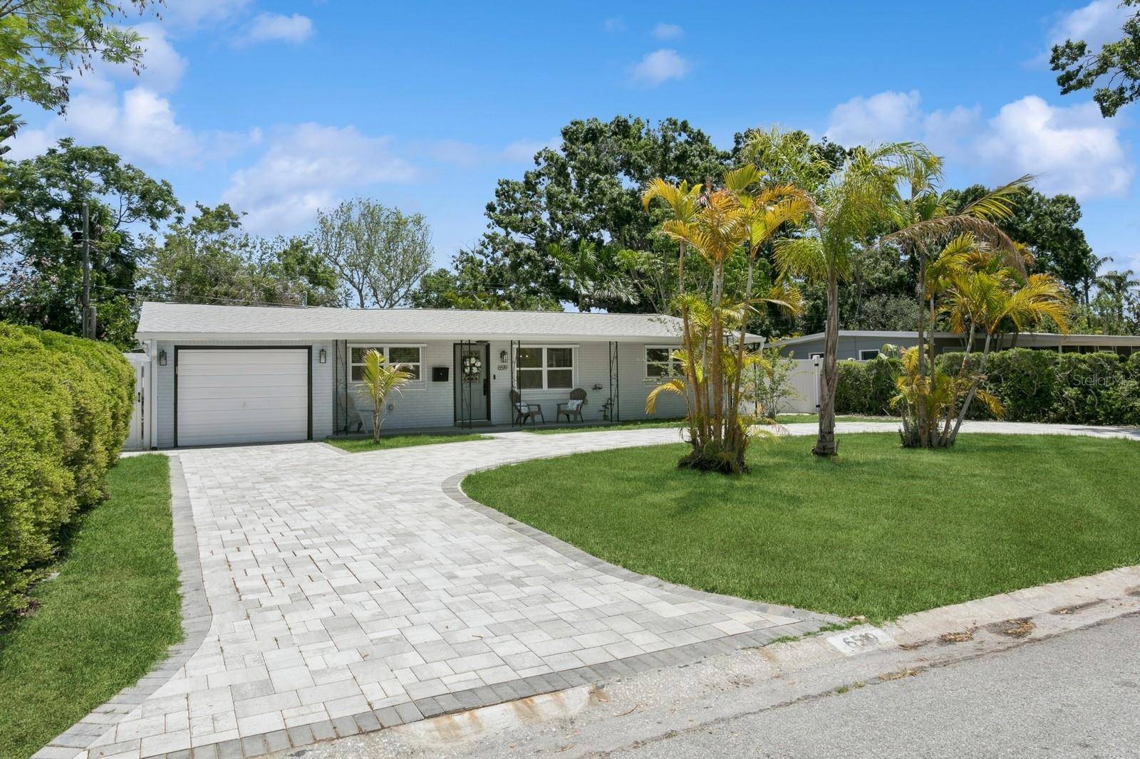 St Petersburg, FL 33702,6519 15TH ST N