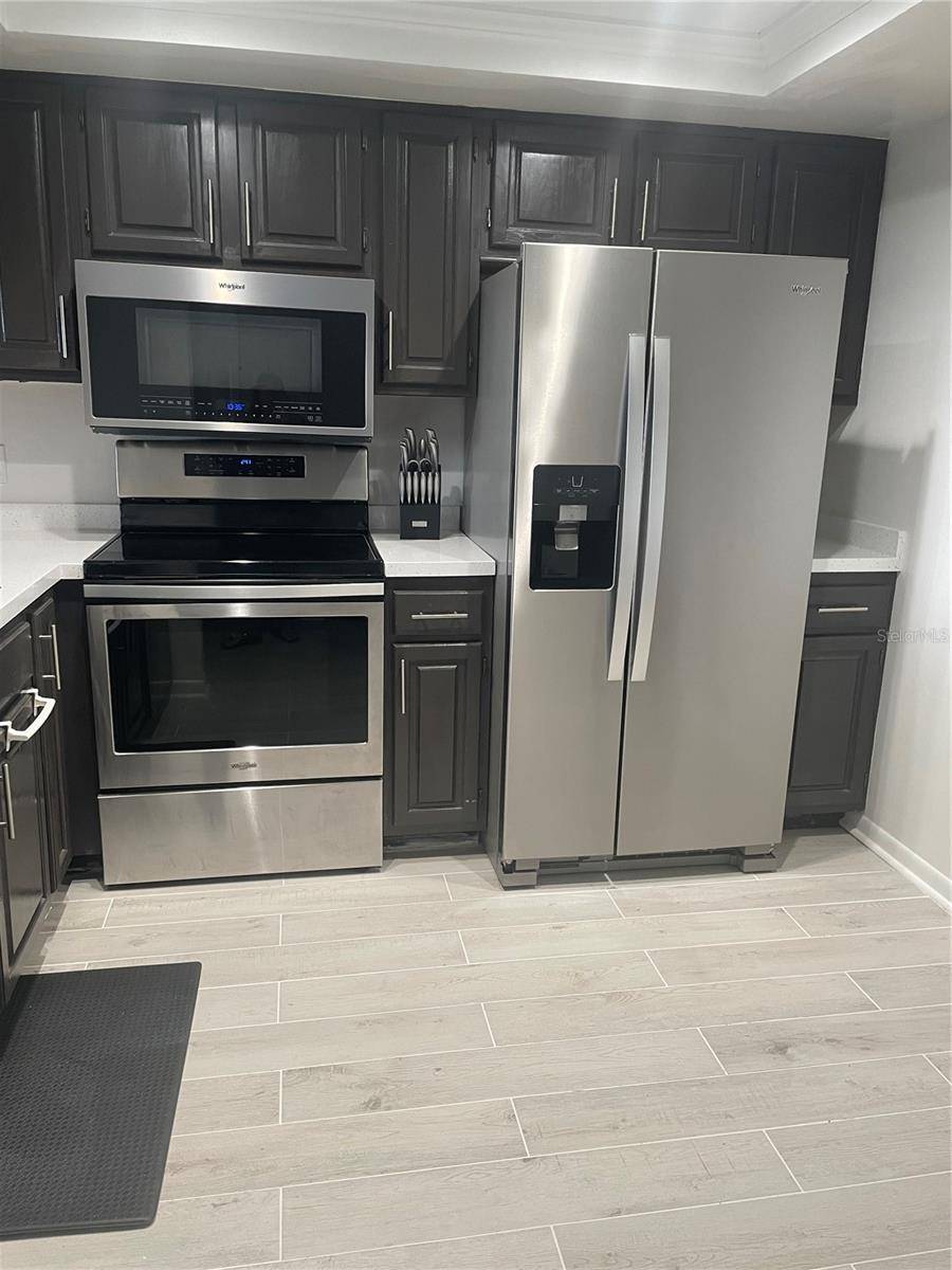 St Petersburg, FL 33715,106 1ST ST E #306