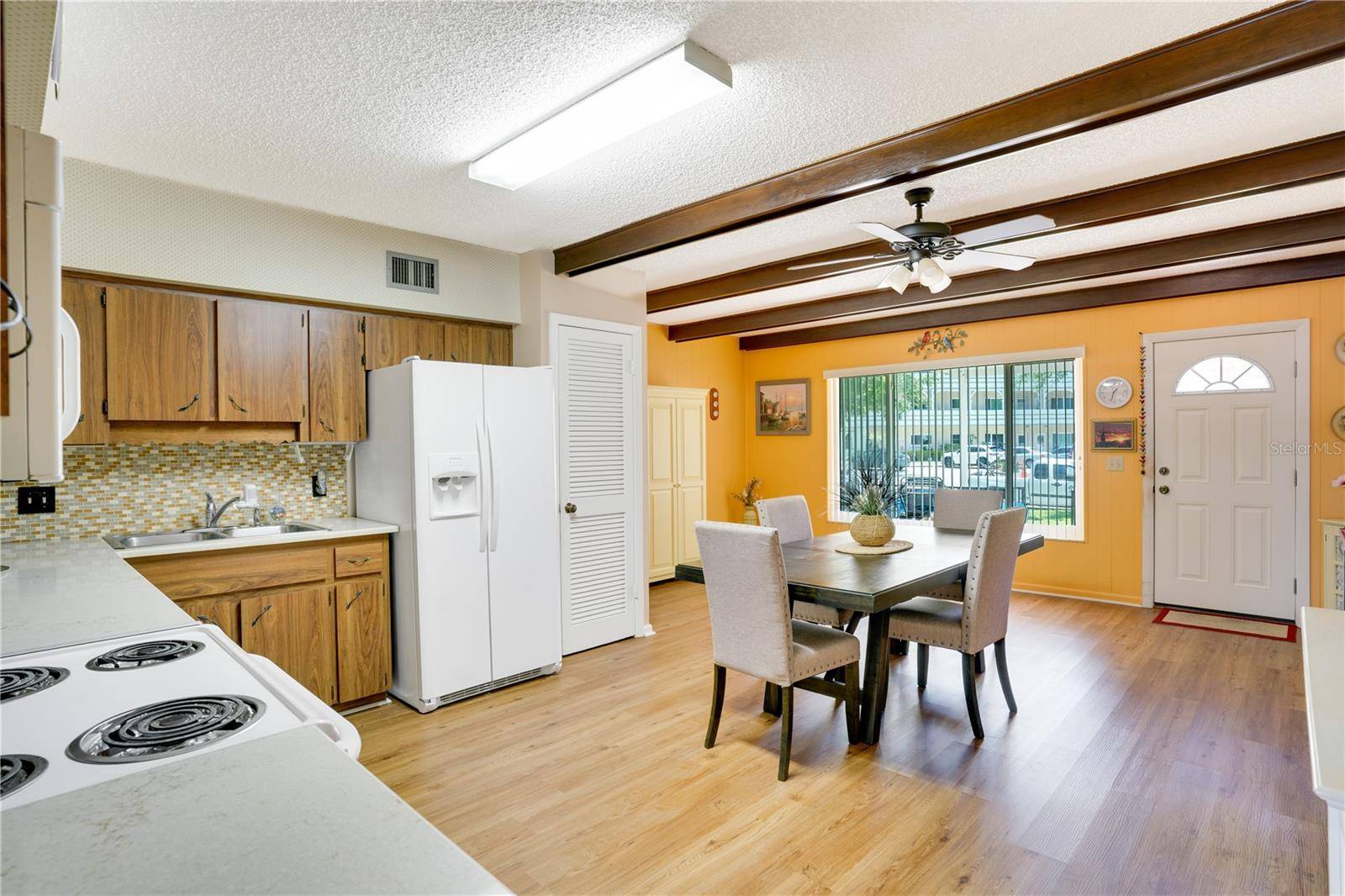 Clearwater, FL 33763,2284 PHILIPPINE DR #7