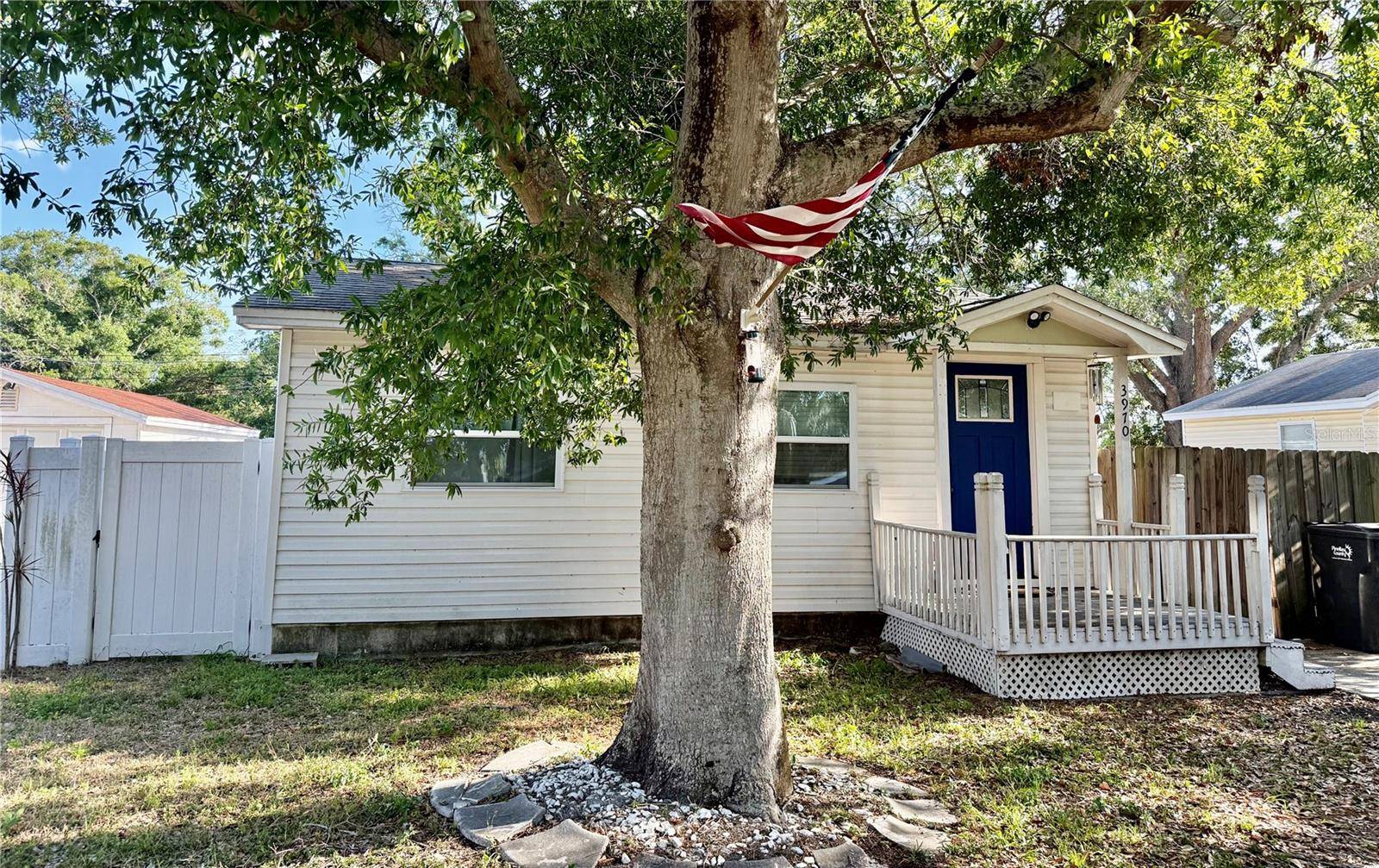 St Petersburg, FL 33714,3970 56TH AVE N