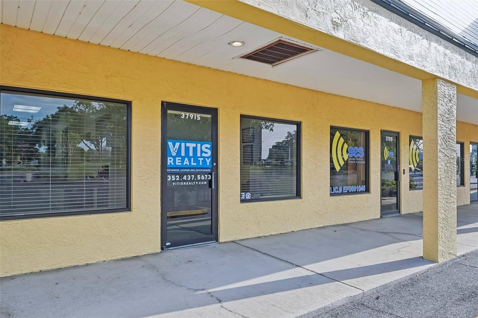 Dade City, FL 33525,37915 HEATHER PL #7