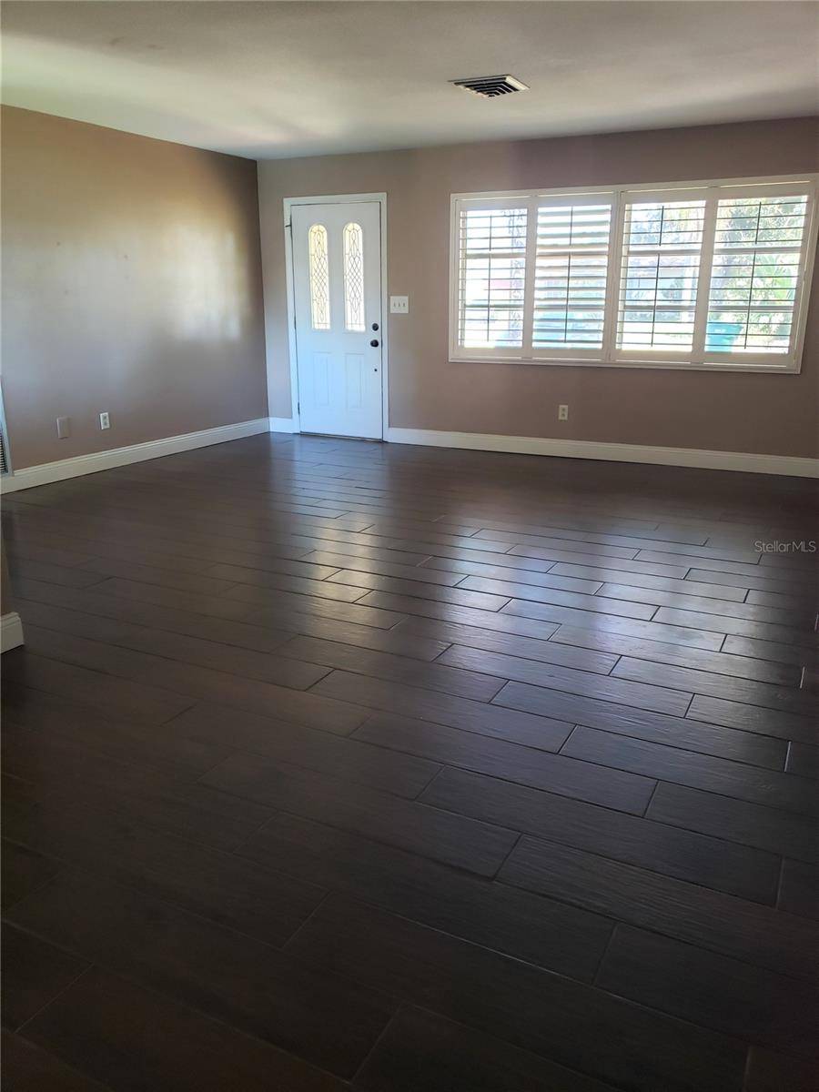 Seminole, FL 33772,10800 99TH PL