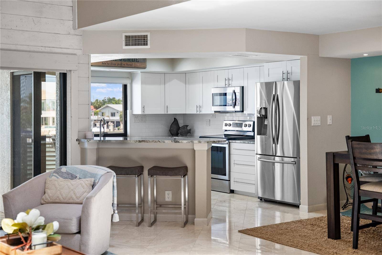 Tierra Verde, FL 33715,350 PINELLAS BAYWAY S #7