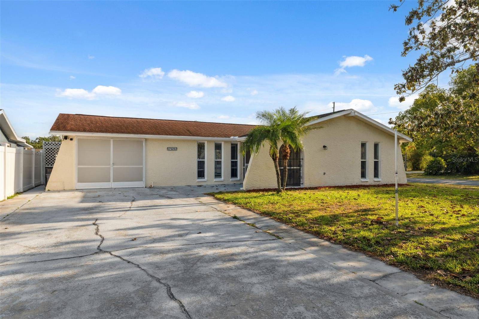 New Port Richey, FL 34653,7325 CALDER DR