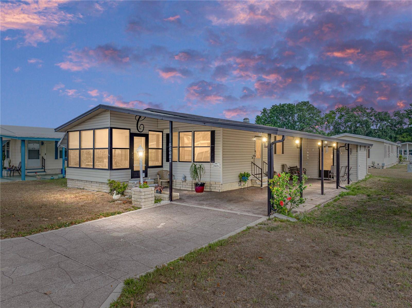 Zephyrhills, FL 33541,35051 COLONY HILLS DR