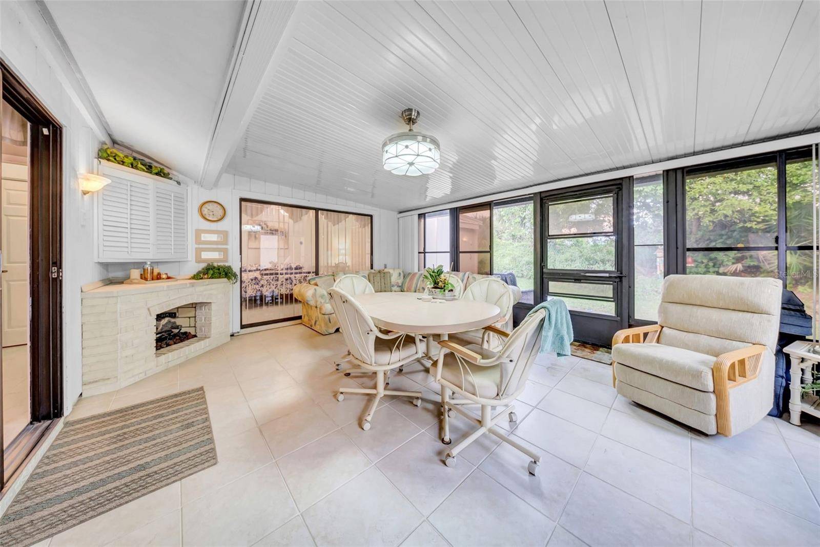 Tarpon Springs, FL 34689,20 WINDRUSH BAY DR #20