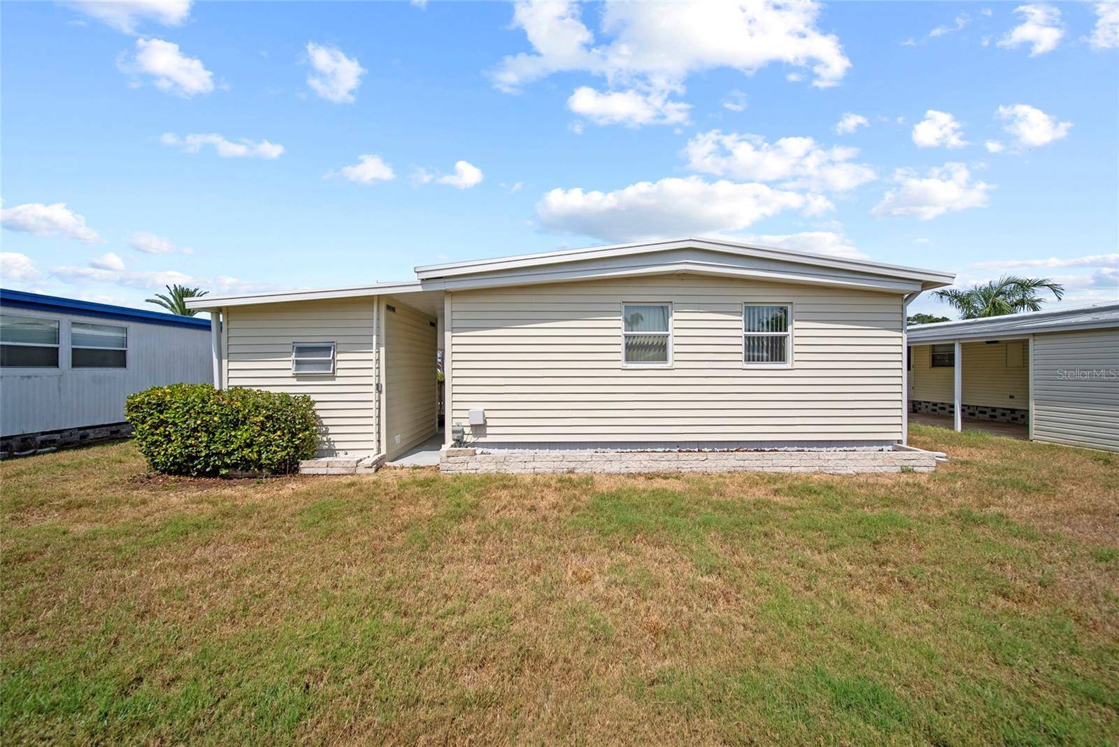 Largo, FL 33773,10359 S LAKE DR #238