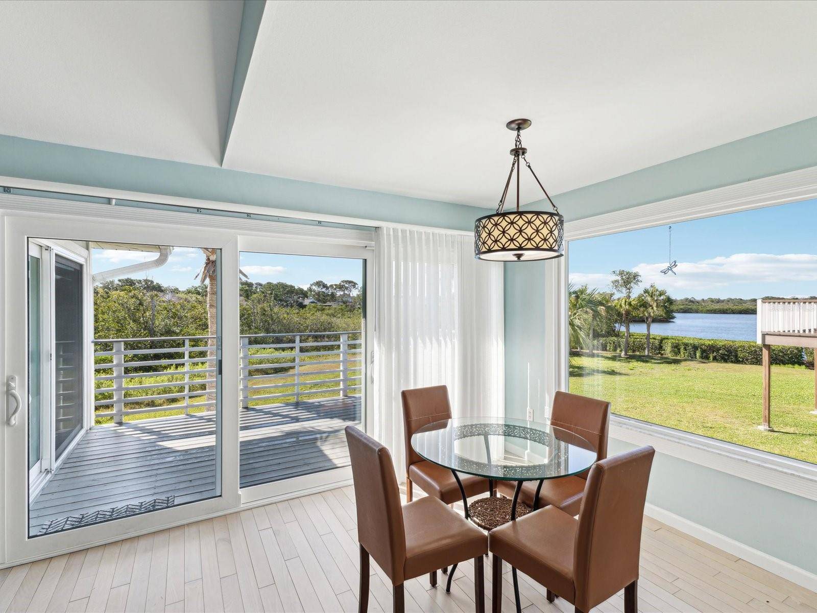 Tarpon Springs, FL 34689,1015 S POINTE ALEXIS DR