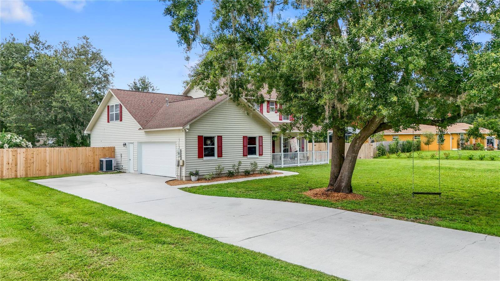 Lutz, FL 33559,2512 RUSTIC OAKS DR