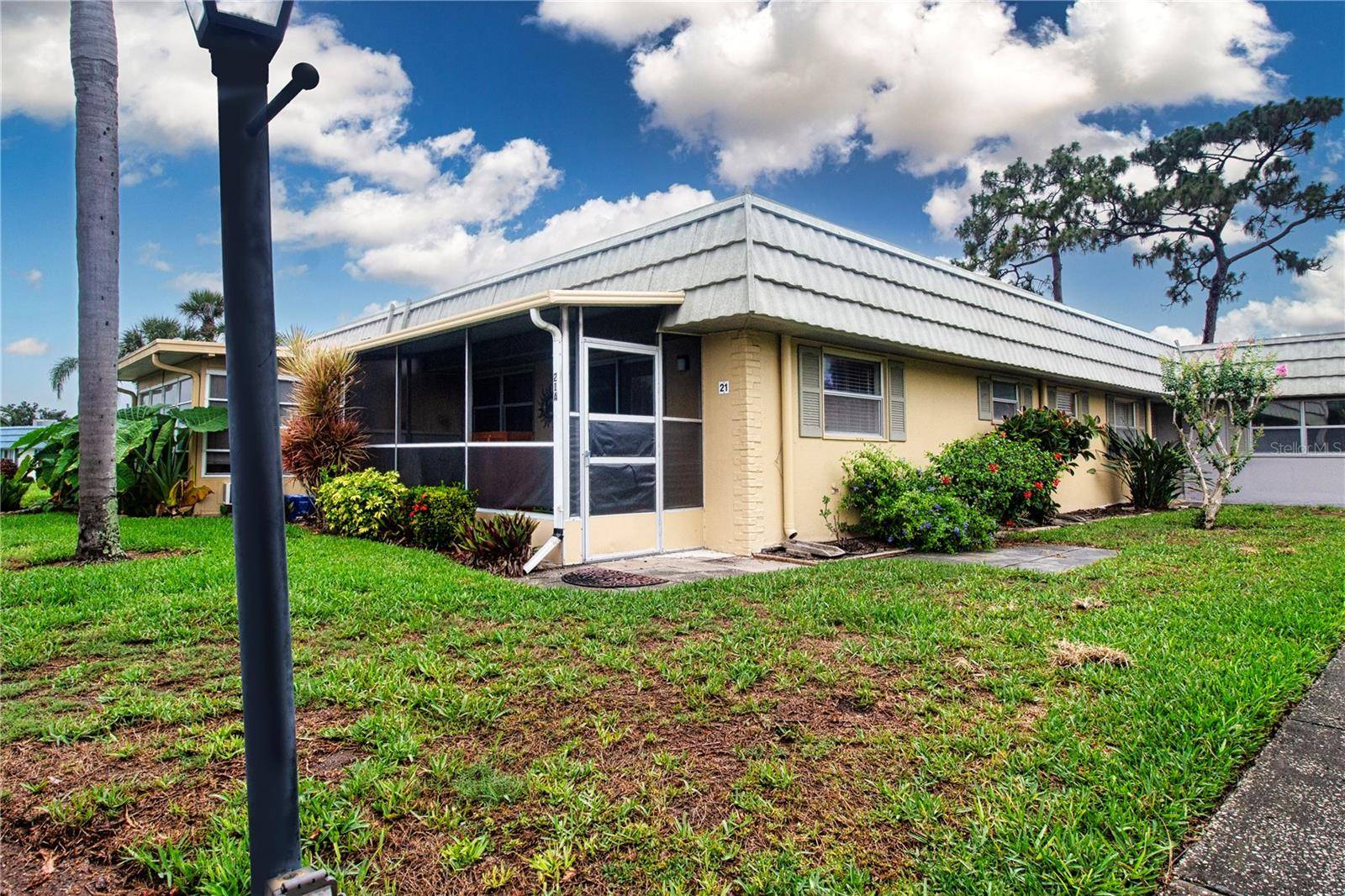 Sun City Center, FL 33573,201 KINGS BLVD #21