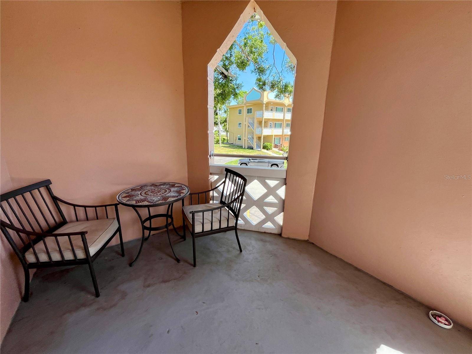 Clearwater, FL 33763,2457 ECUADORIAN WAY #57
