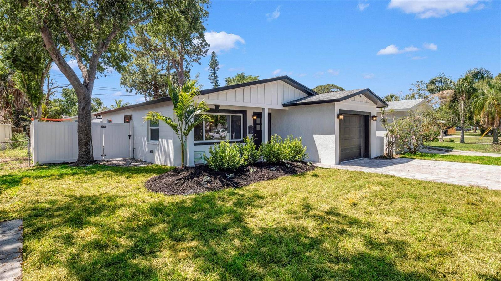 St Petersburg, FL 33703,1710 SHORE ACRES BLVD NE