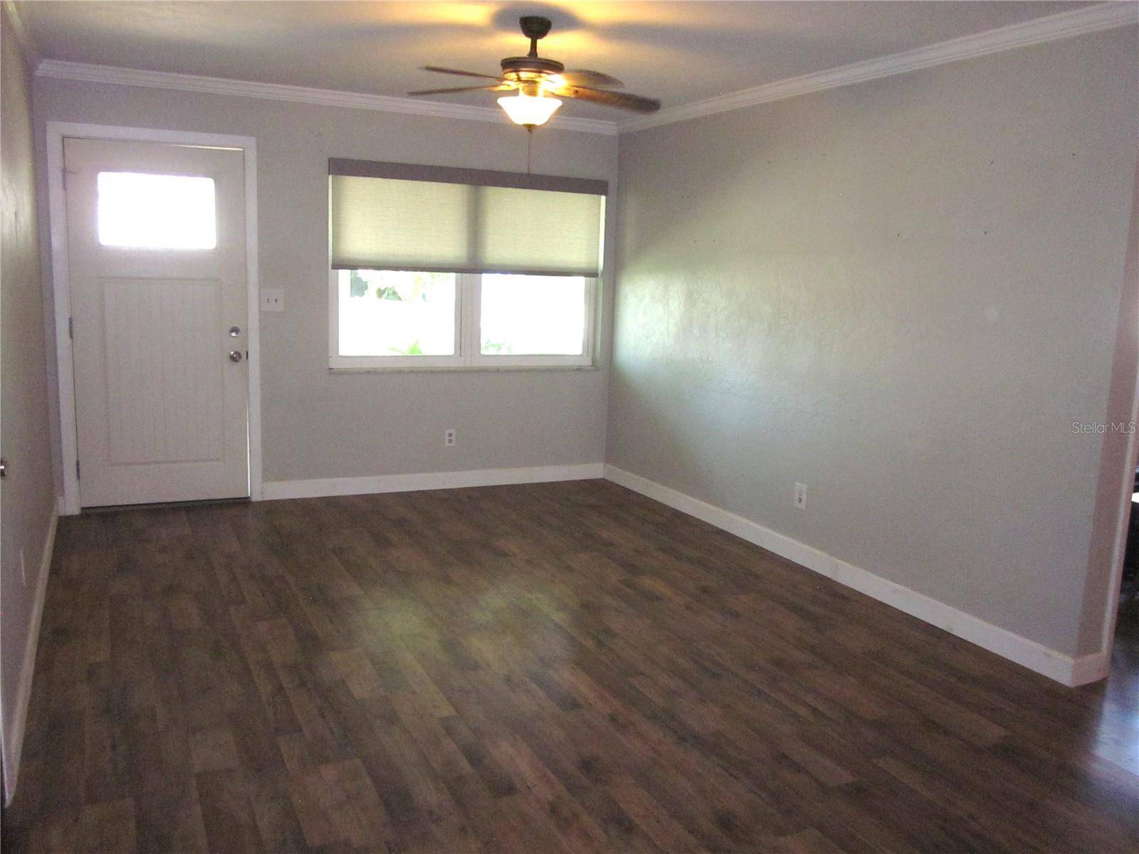 St Petersburg, FL 33703,162 SW LINCOLN CIR N