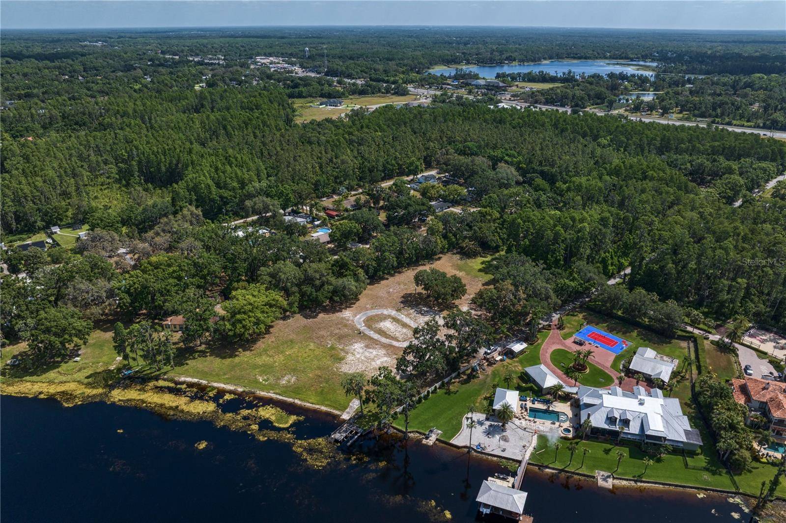 Lutz, FL 33548,215 LAKE BRANT DR