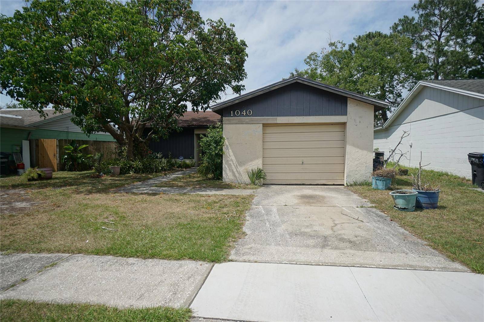 Brandon, FL 33511,1040 BRIDLEWOOD WAY