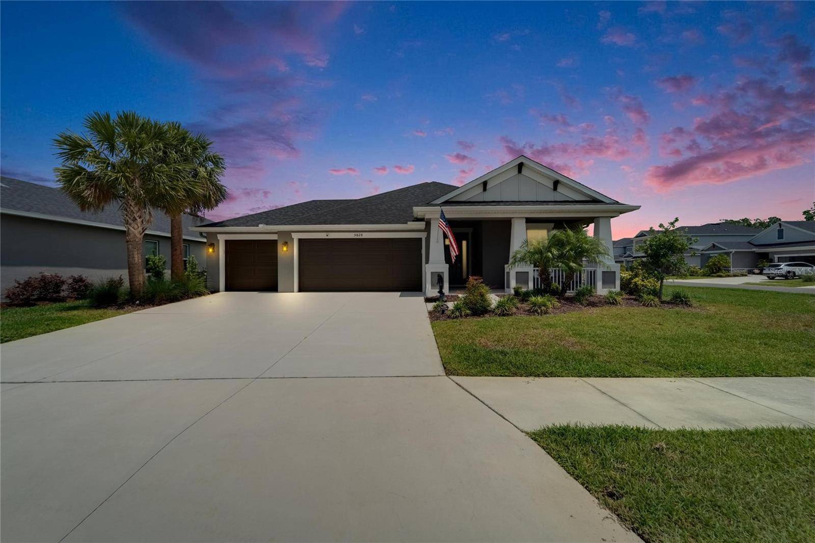 Palmetto, FL 34221,5828 CLAIRWOOD CT