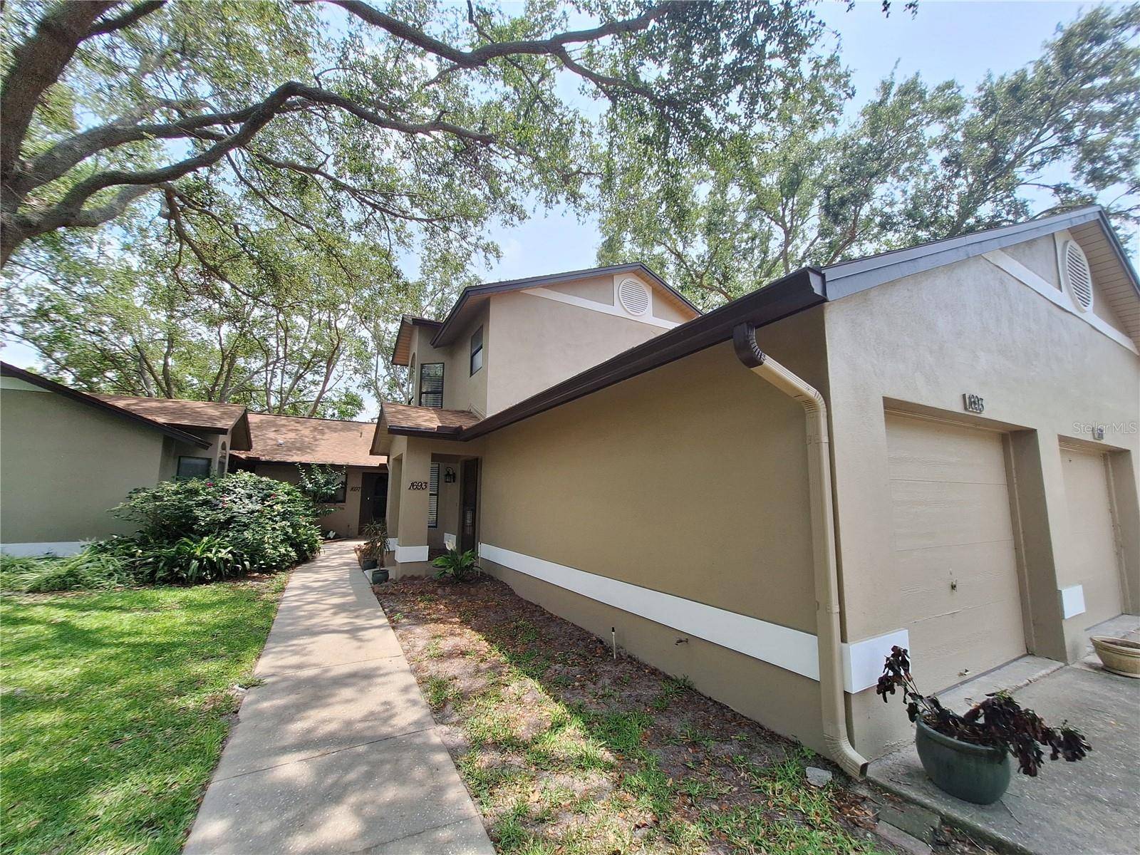 Dunedin, FL 34698,1693 FRY CT