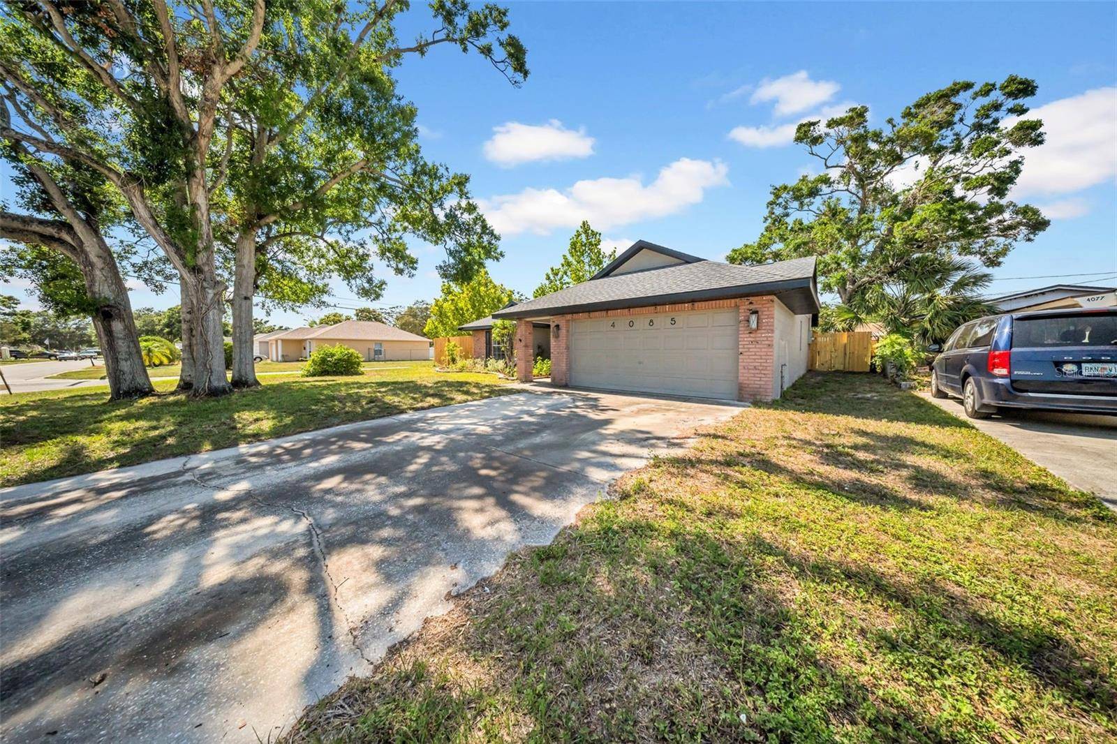 St Petersburg, FL 33713,4085 37TH AVE N