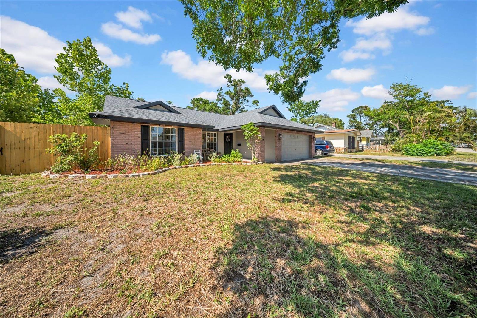 St Petersburg, FL 33713,4085 37TH AVE N