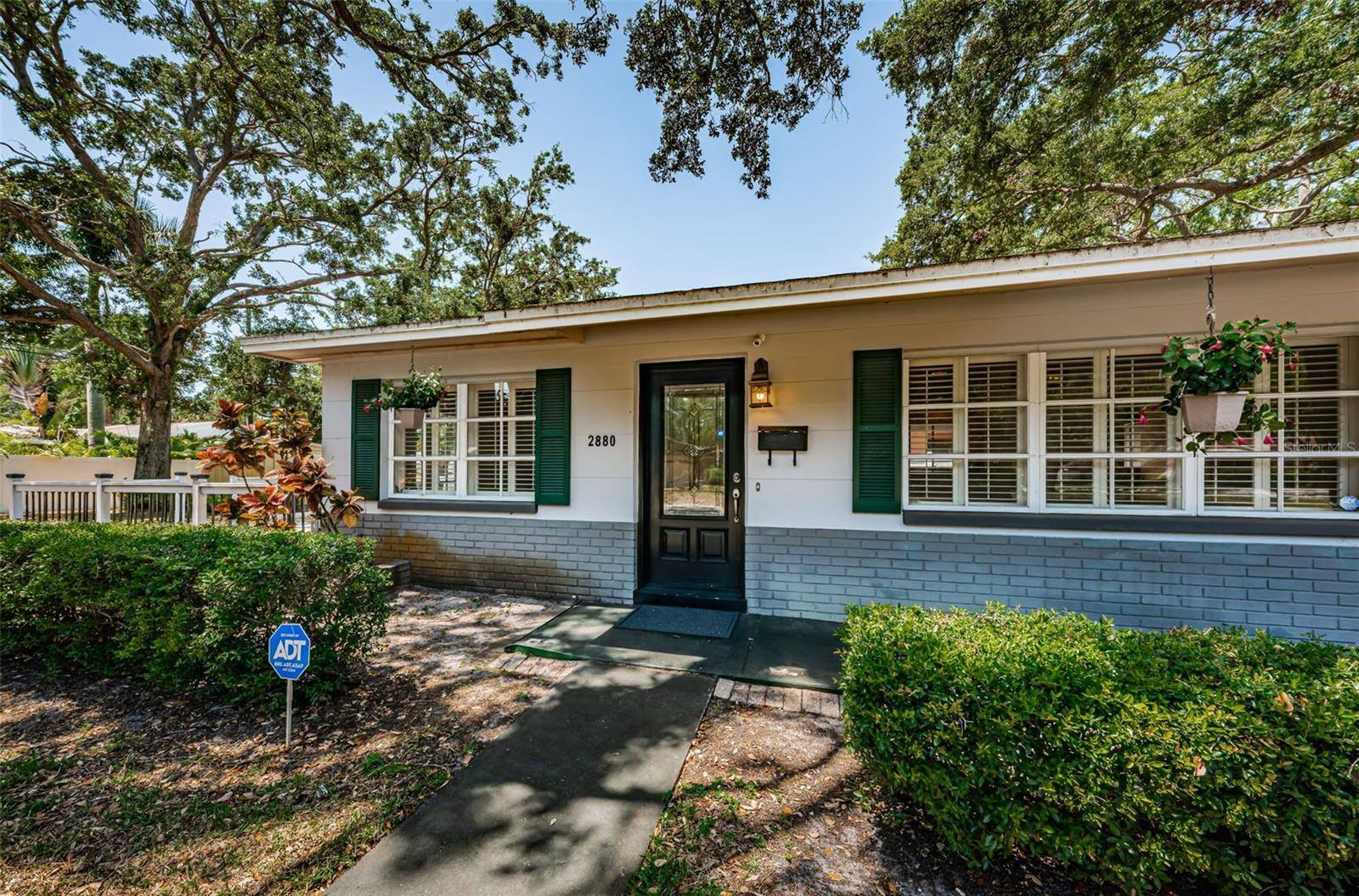 St Petersburg, FL 33710,2880 81ST ST N
