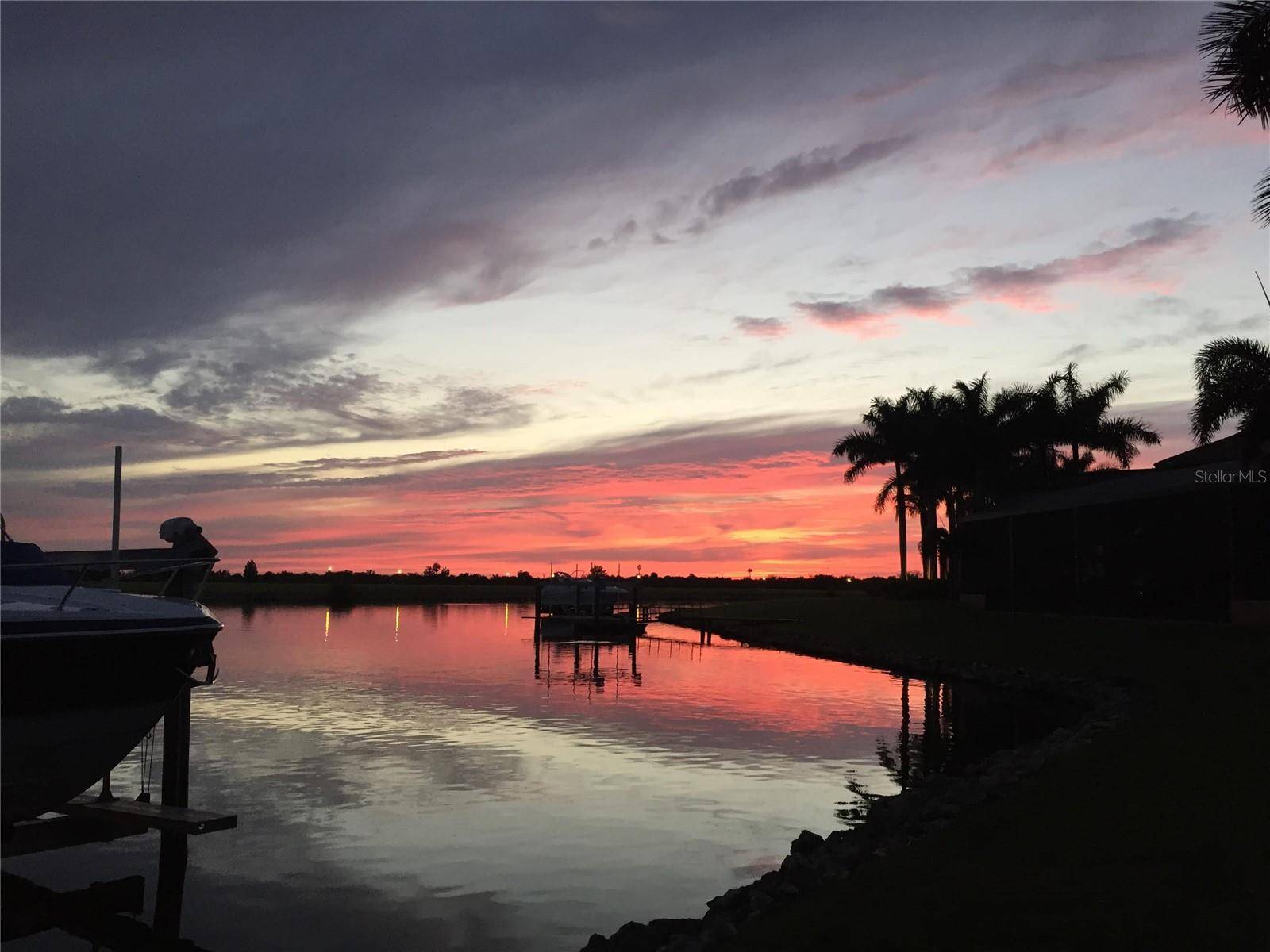 Apollo Beach, FL 33572,624 BALIBAY RD
