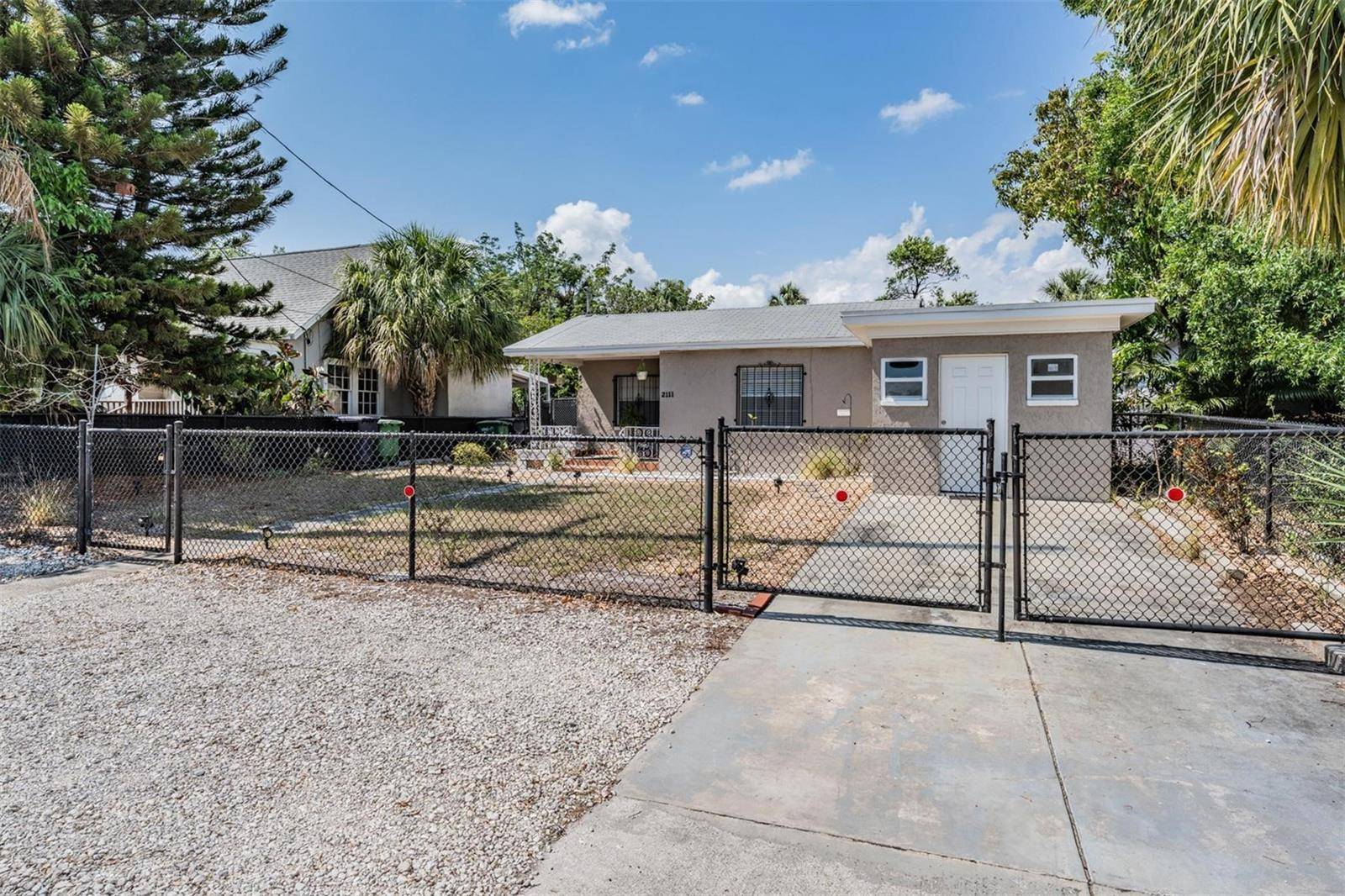 Tampa, FL 33607,2111 W GRACE ST