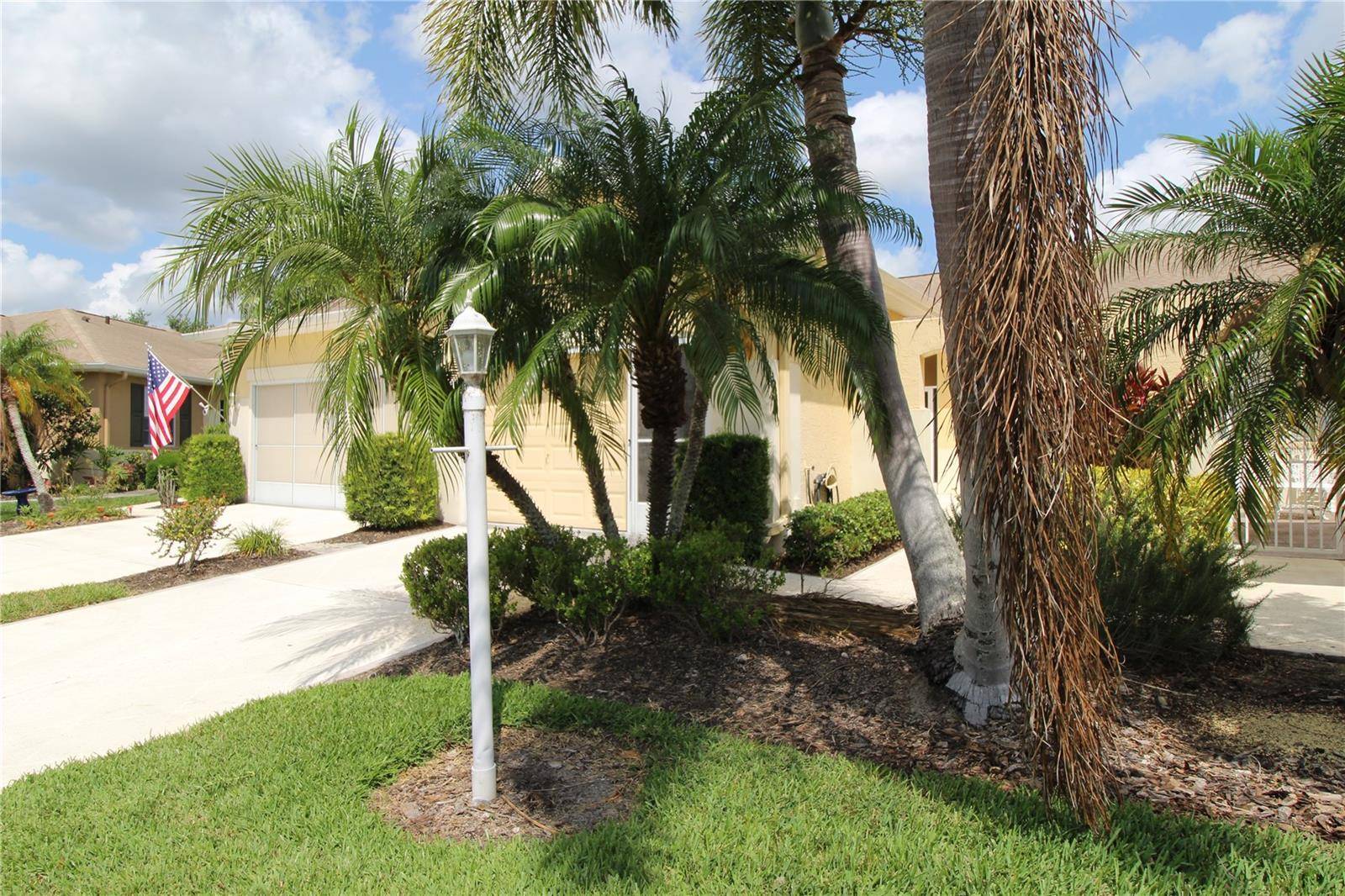 Sun City Center, FL 33573,705 TREMONT GREENS LN #33