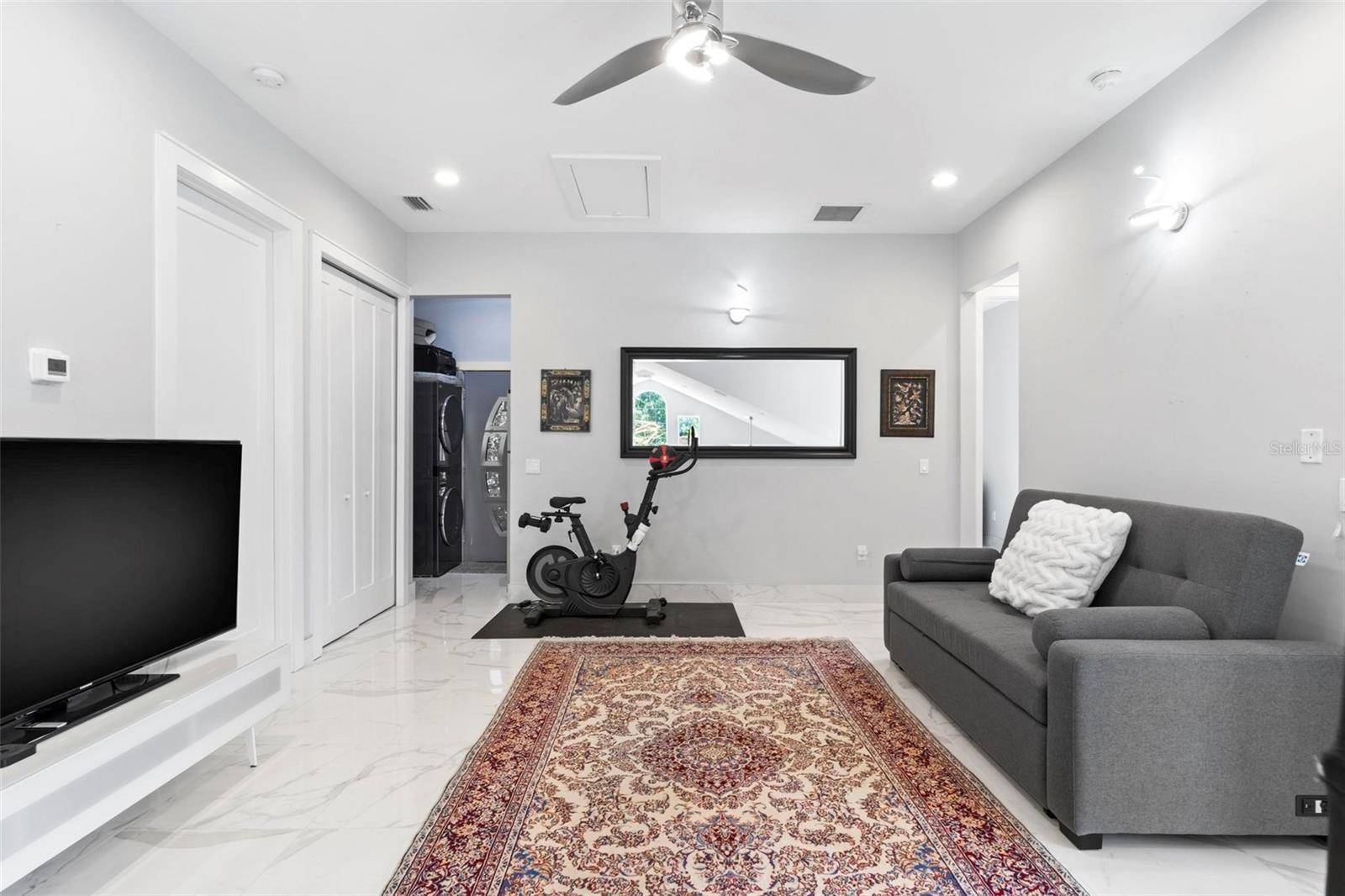 St Petersburg, FL 33704,475 27TH AVE N