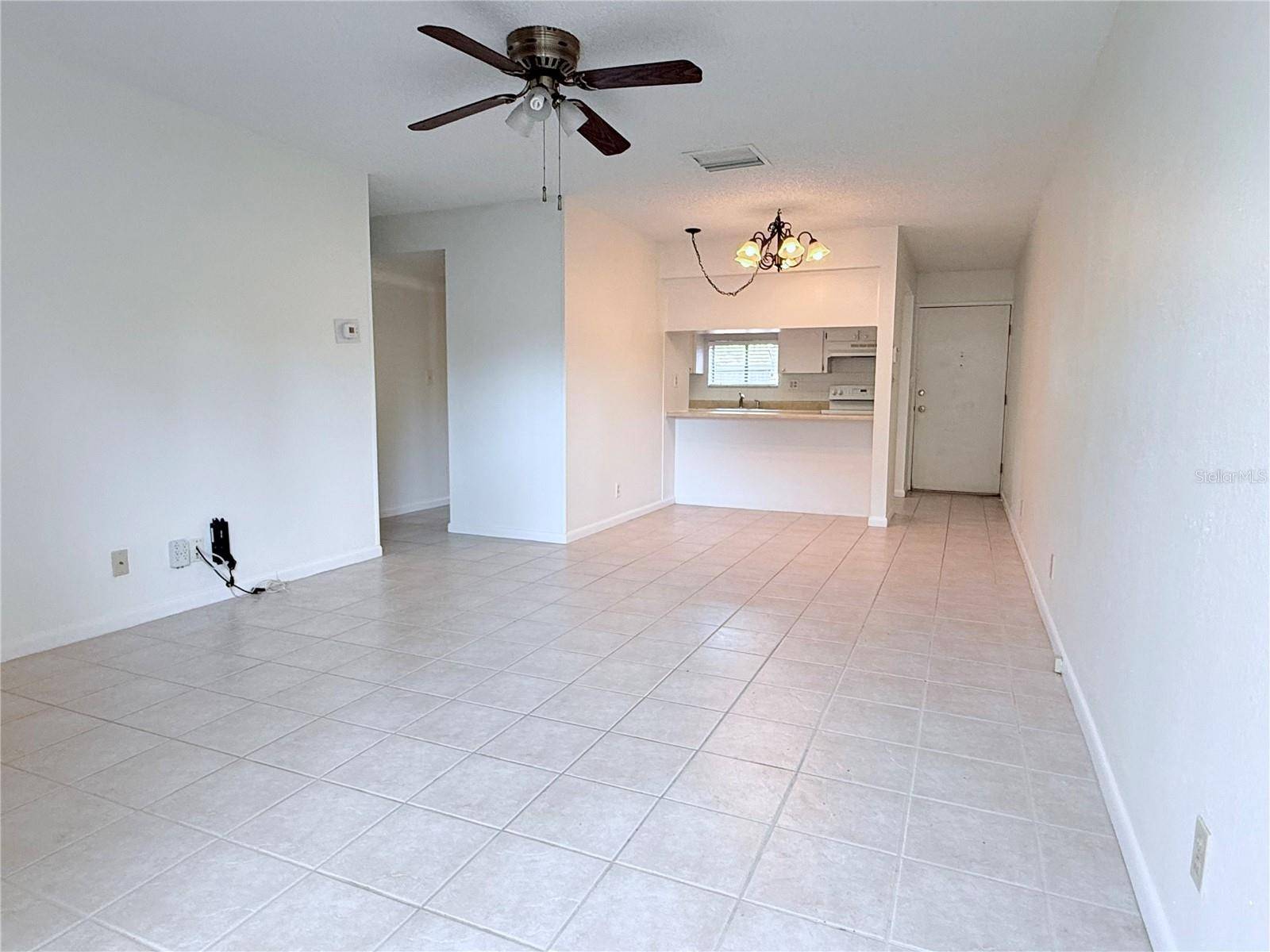 Temple Terrace, FL 33637,8608 LAKE ISLE DR #169