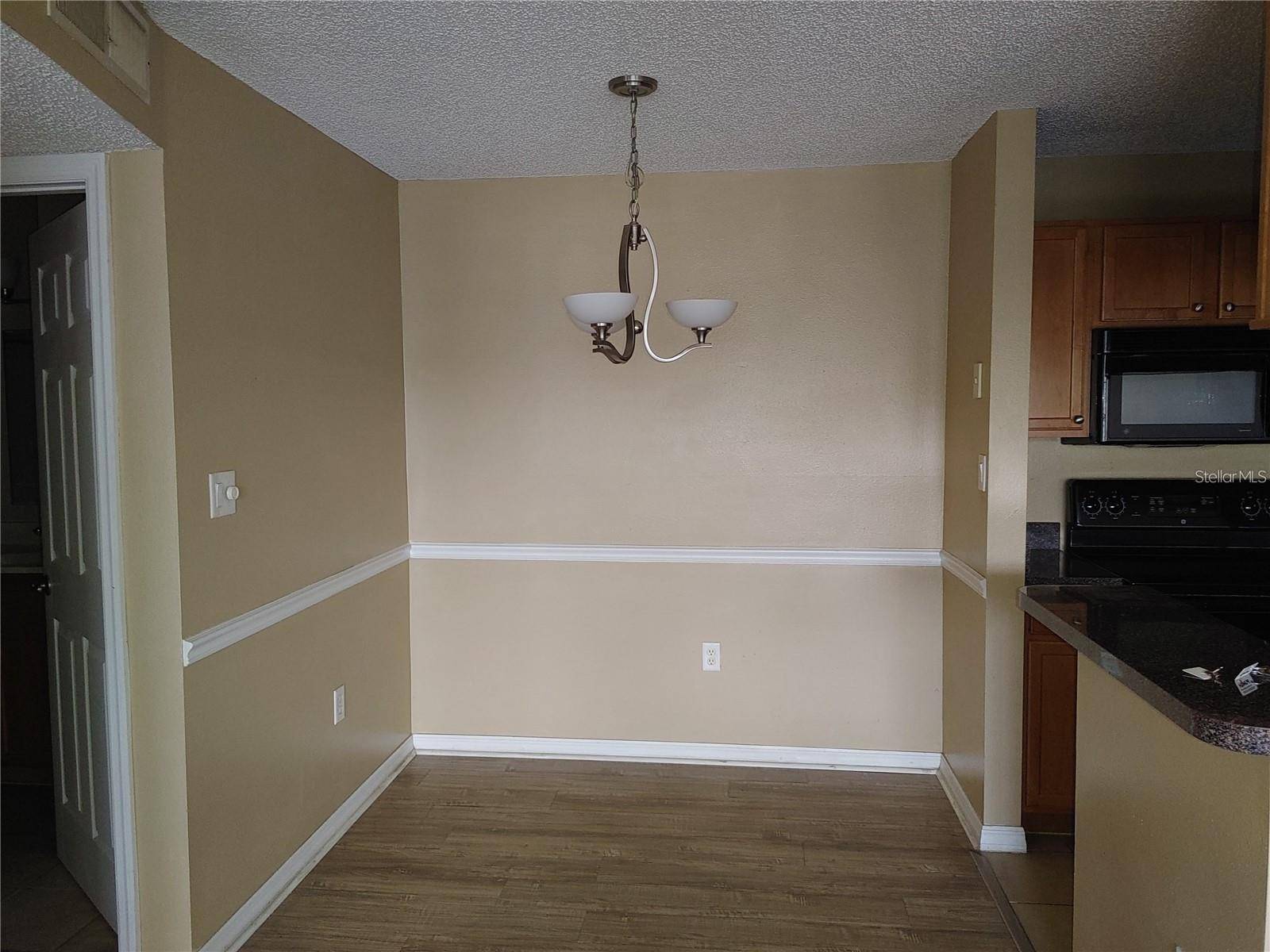 Brandon, FL 33511,215 LAKE BROOK CIR #204