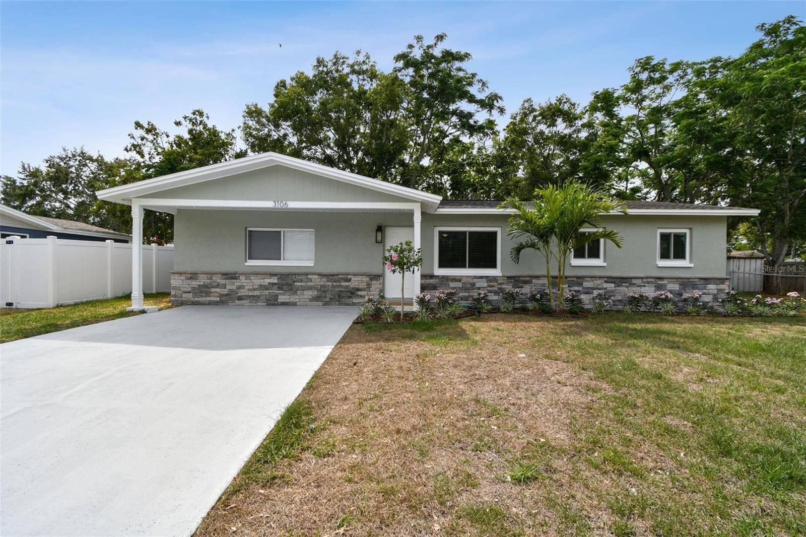 Dunedin, FL 34698,3106 ASH CT