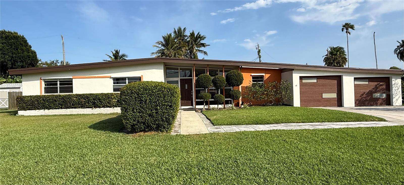 Vero Beach, FL 32962,403 21ST PL SE