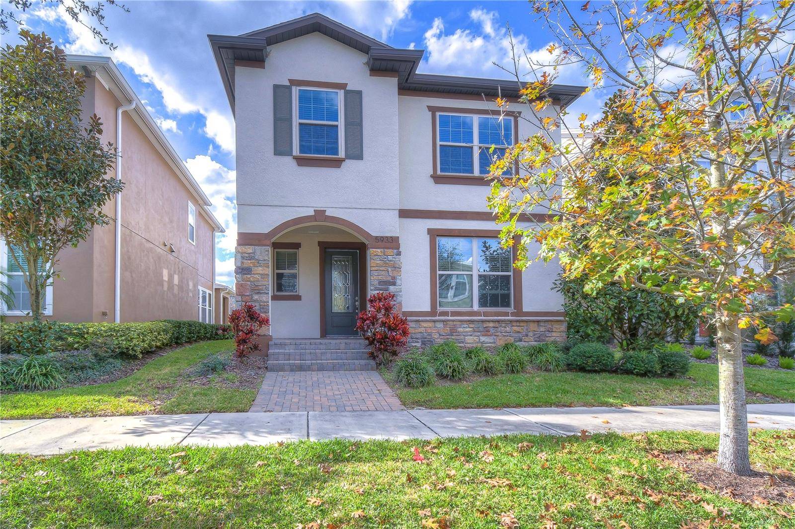 Lithia, FL 33547,5933 CALDERA RIDGE DR
