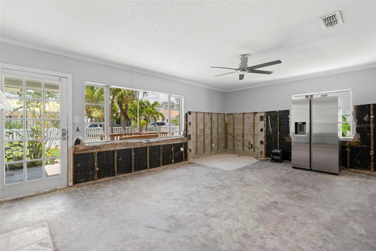 St Pete Beach, FL 33706,106 13TH AVE