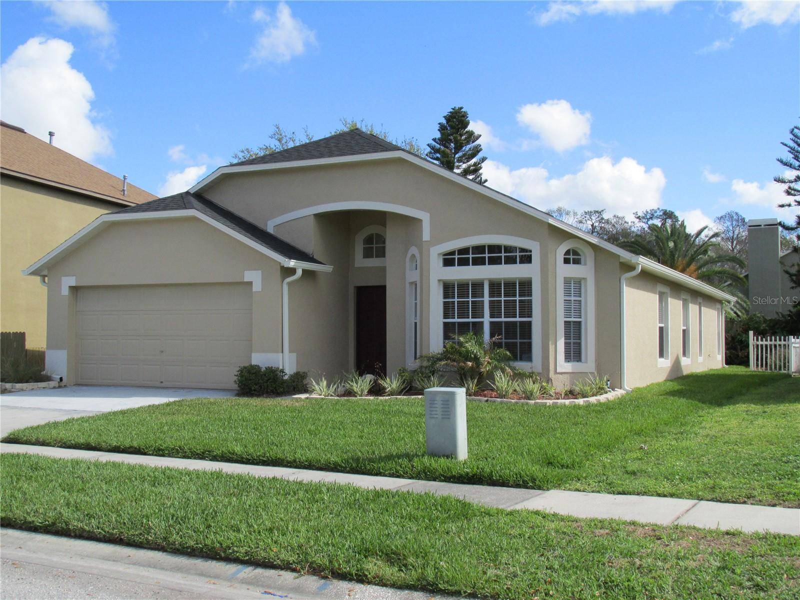 Wesley Chapel, FL 33543,1524 MAXIMILIAN DR